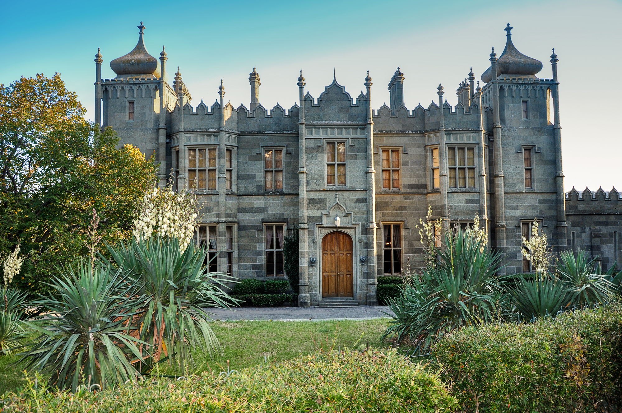 Воронцовский дворец, Алупка